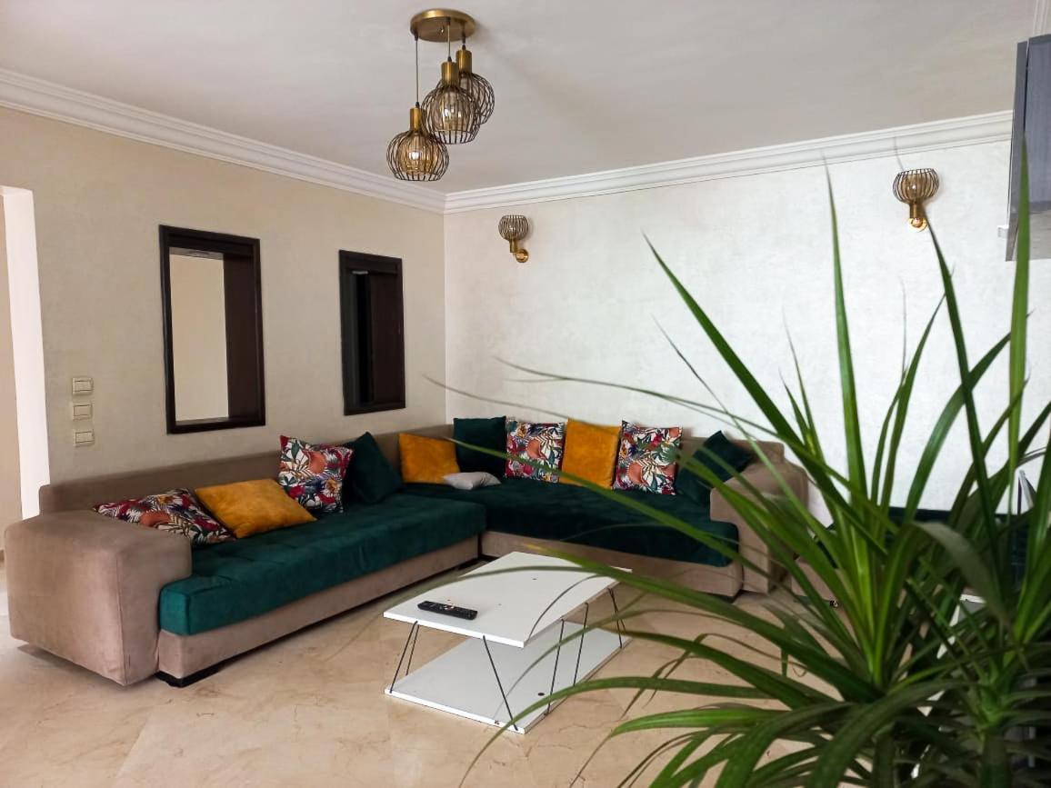 Superbe Appartement A Proximite De La Corniche Касабланка Экстерьер фото
