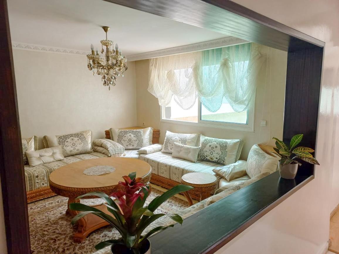 Superbe Appartement A Proximite De La Corniche Касабланка Экстерьер фото